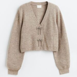 H&M NWT Rhinestone-bow rib-knit cardigan - Beige, size M